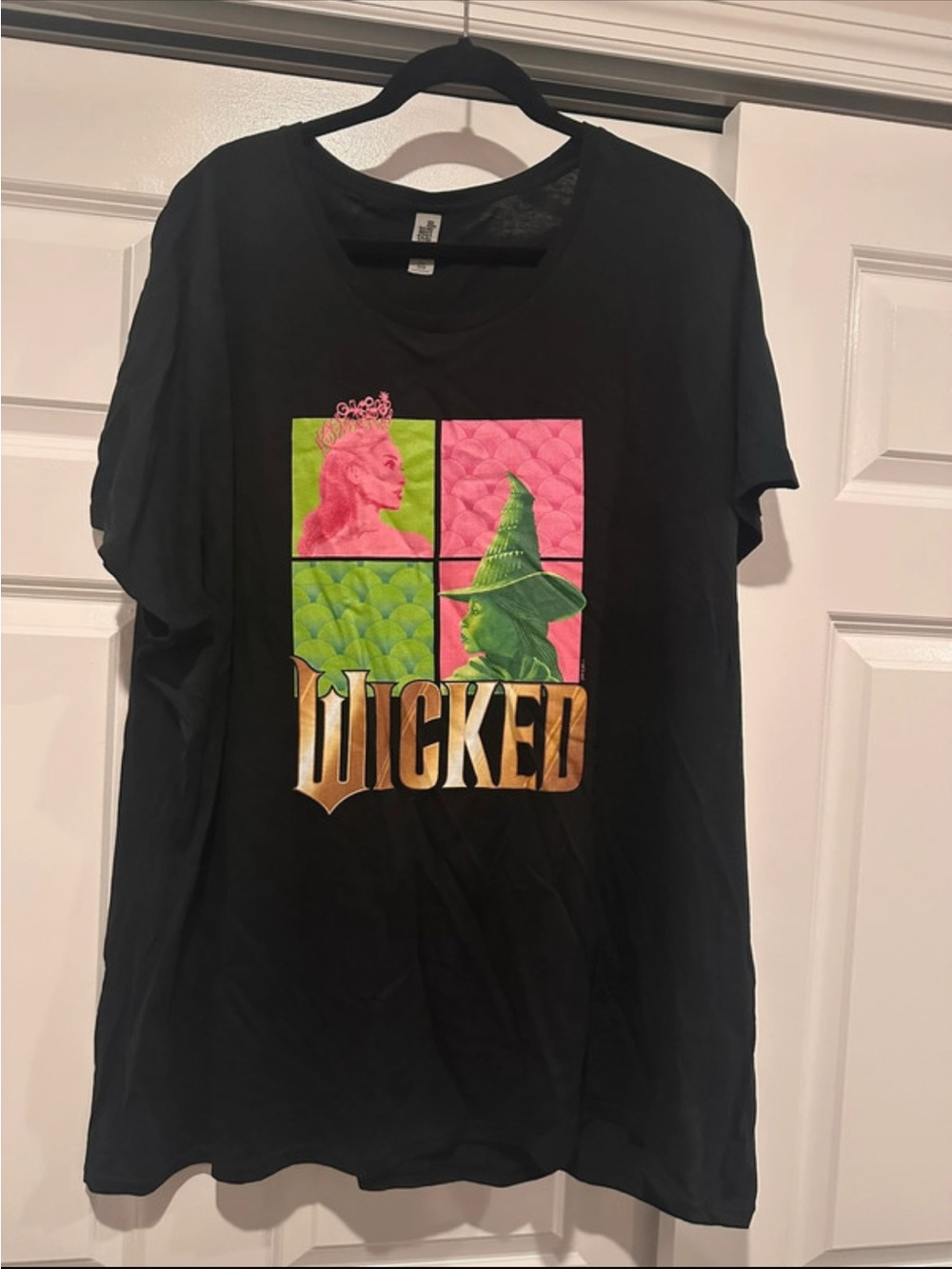 Women’s Plus Size Wicked Graphic Tee